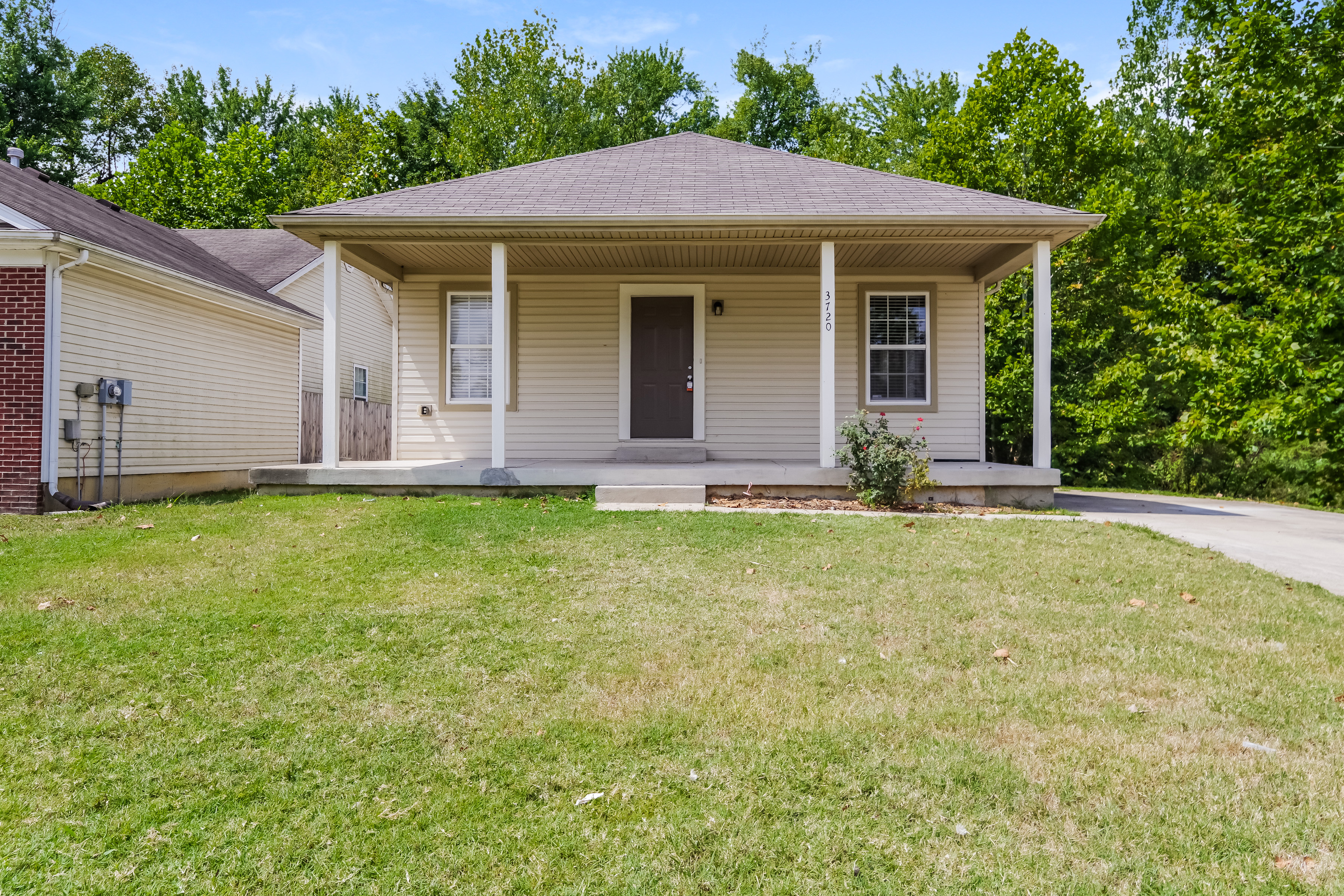 3720 Sonoma Ln Louisville, KY 40219